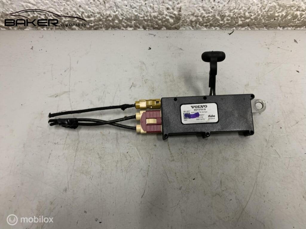 Antenne versterker Volvo V50 S40 ('04-'12) 30737918, Auto-onderdelen, Gebruikt, Ophalen of Verzenden, Volvo, Volvo