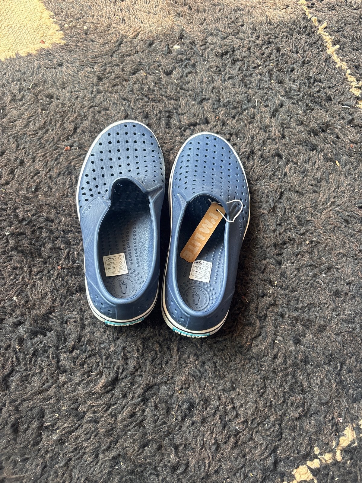 Nieuwe Native schoenen maat 37,5, Ophalen of Verzenden, Nieuw, Blauw, Slippers