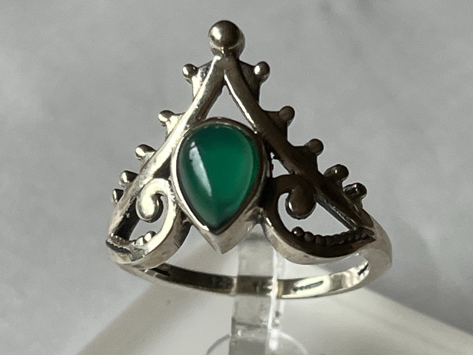 Florale Zilveren Ring met Aventurijn - Maat 17,5, Sieraden, Tassen en Uiterlijk, Ringen, Verzenden, Zo goed als nieuw, 17 tot 18