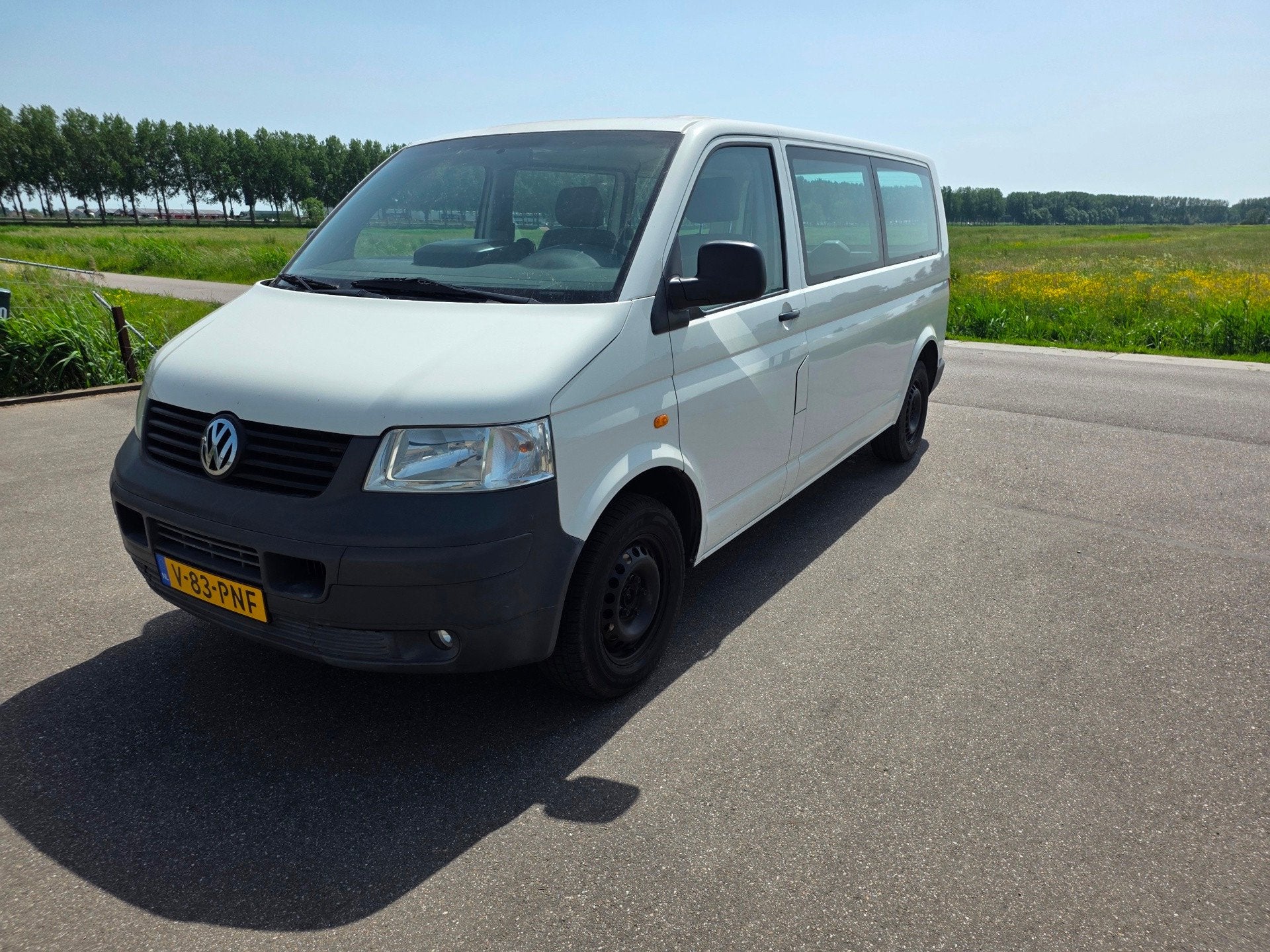 Volkswagen TRANSPORTER in zeer goede staat, Voorwielaandrijving, Stof, Gebruikt, 4 cilinders