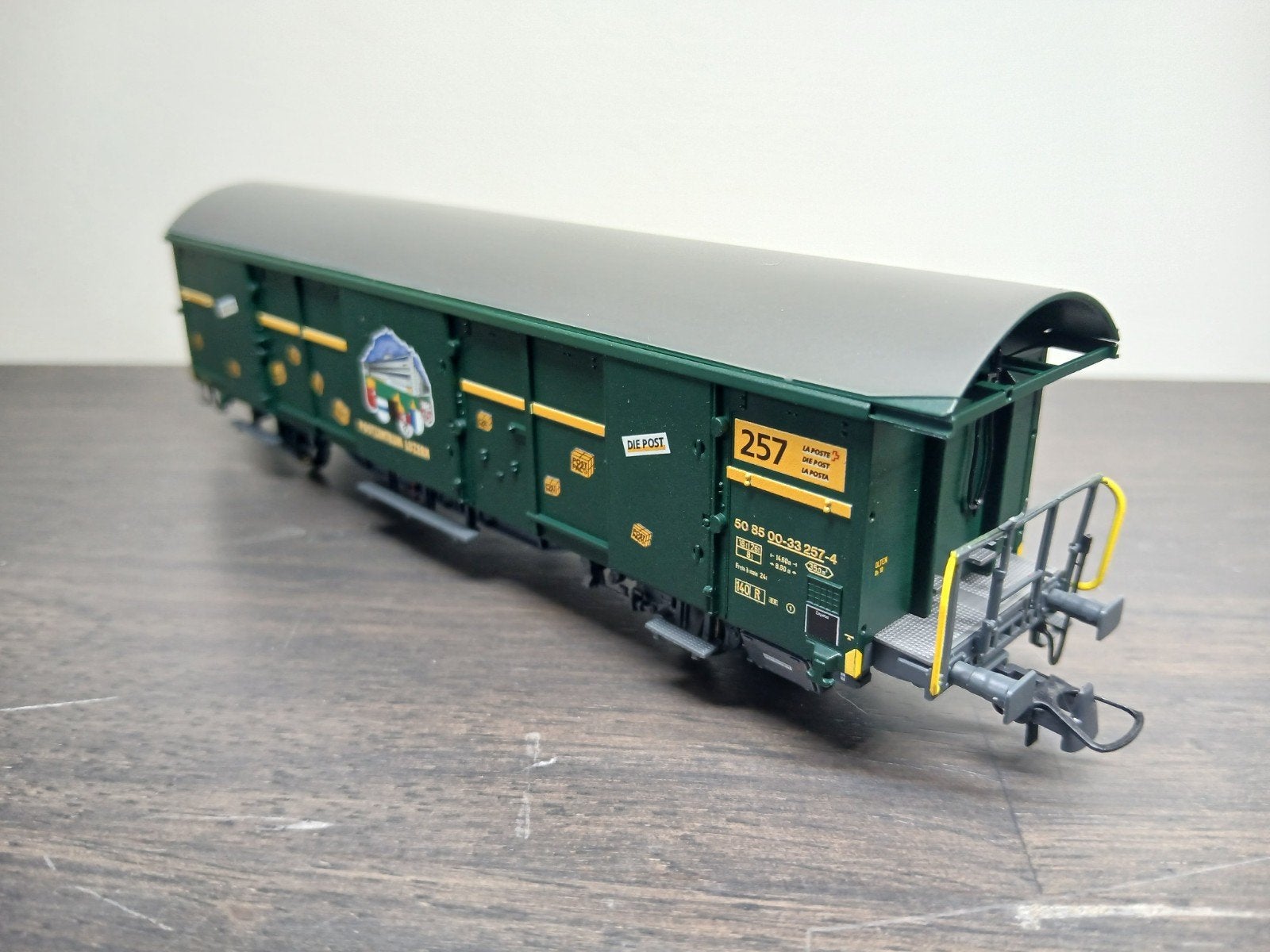Roco 76209 - Postzentrum Luzern wag., Ophalen of Verzenden, Nieuw, Wagon, Roco
