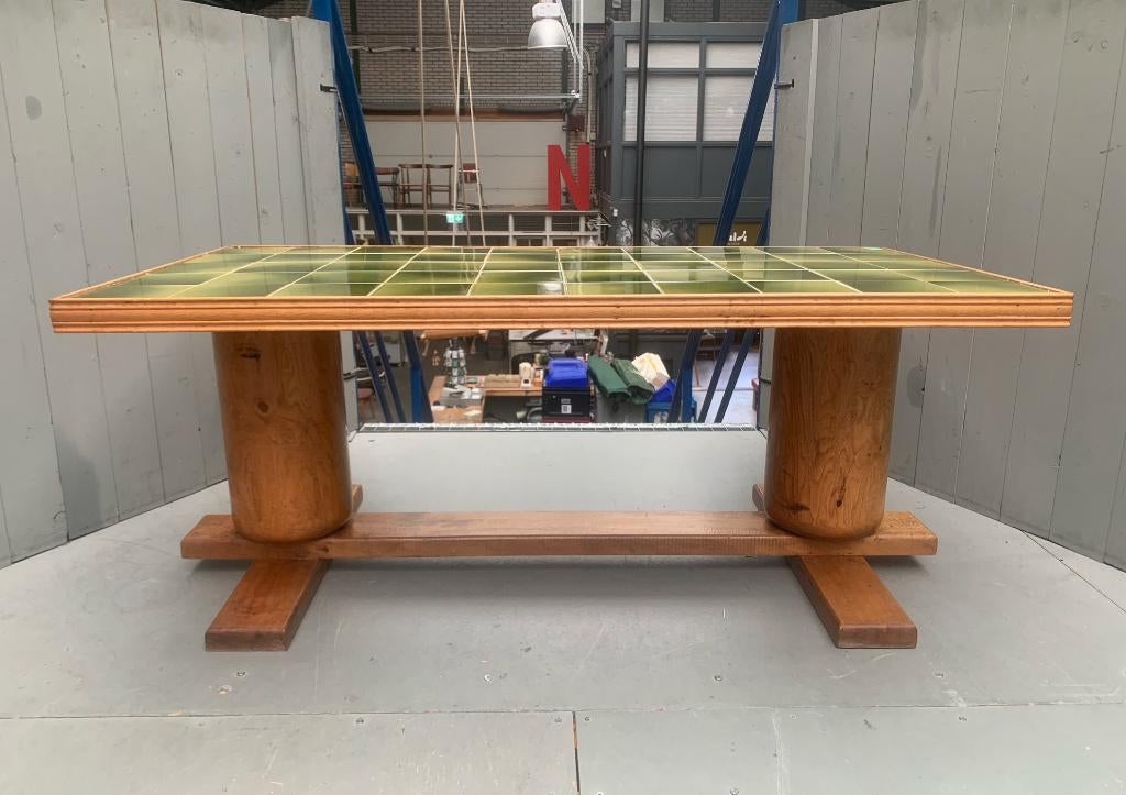 Houten salontafel met groene tegels - vintage retro tafel, Ophalen, Gebruikt, Overige materialen, 100 tot 150 cm
