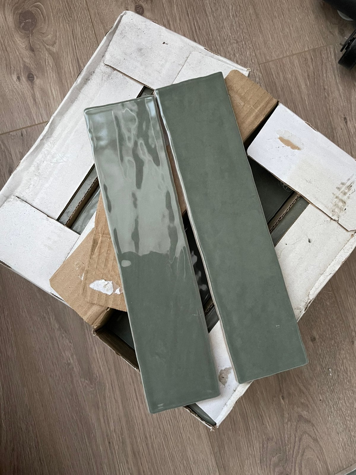 54 stuks Salie groene tegels 6,5 x 26 cm, Ophalen, Wandtegels, Minder dan 20 cm, Zo goed als nieuw
