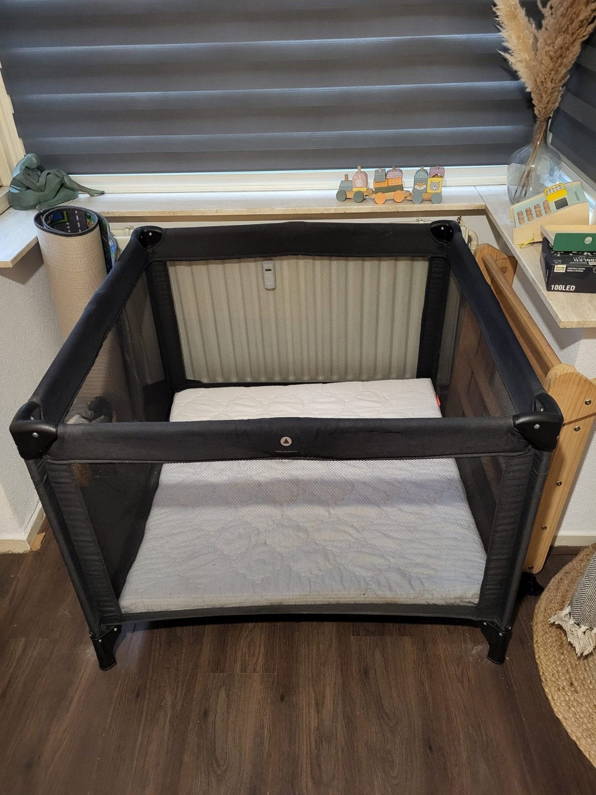 Praktisch reisbedje/box voor baby's en peuters, Ophalen, Gebruikt, Reisbedje