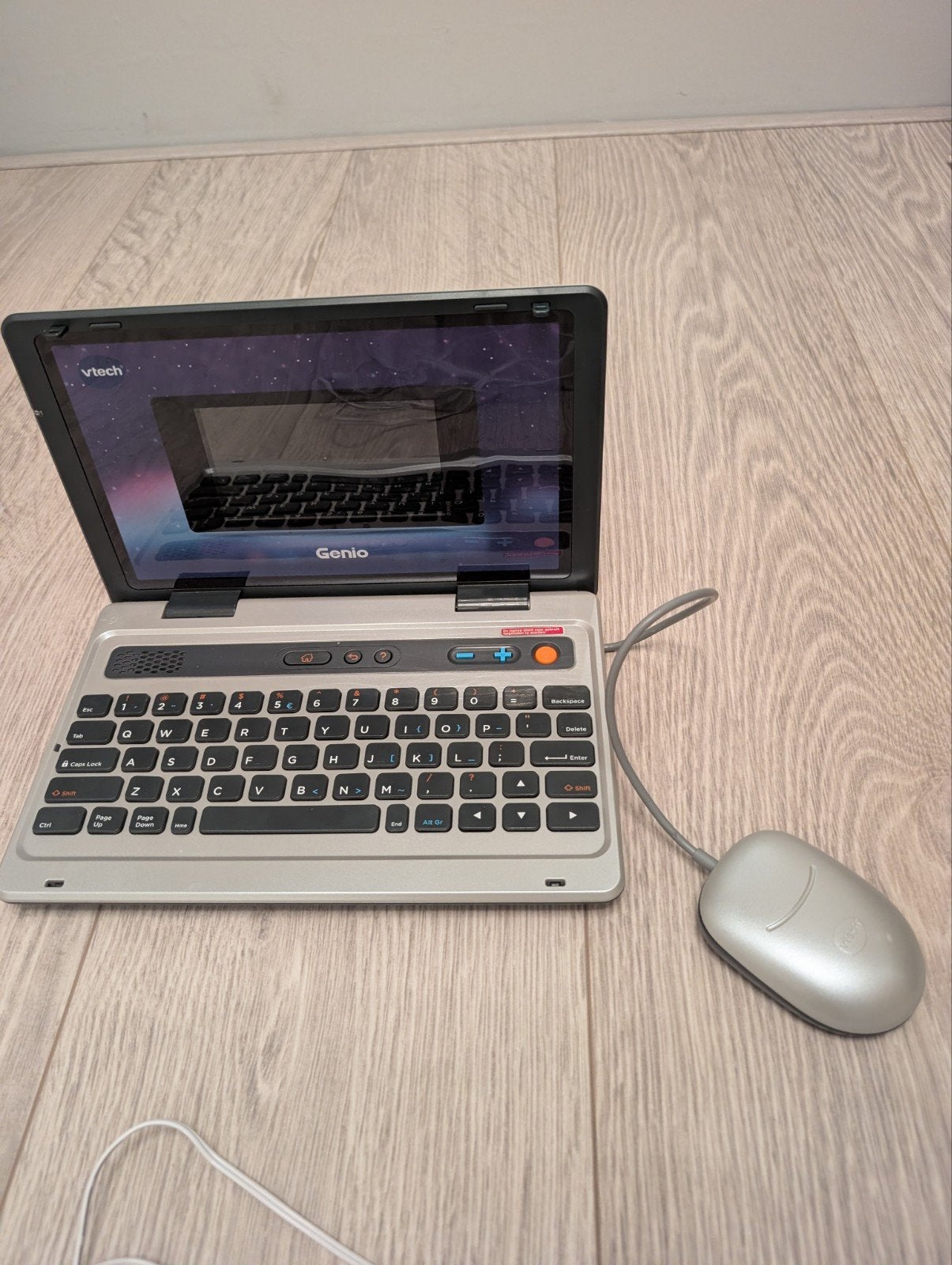 Vtech Genio Mijn Eerste Laptop - Educatief Speelgoed, Kinderen en Baby's, Speelgoed | Vtech, Ophalen of Verzenden, Zo goed als nieuw