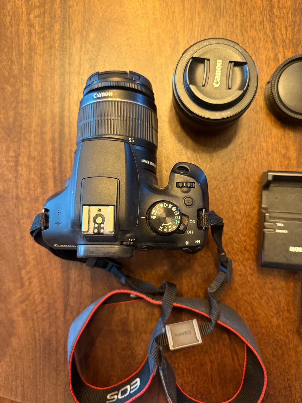 Foto 6 van Canon EOS 1300D + 18-55mm + 50mm f/1.8 lens | Complete set