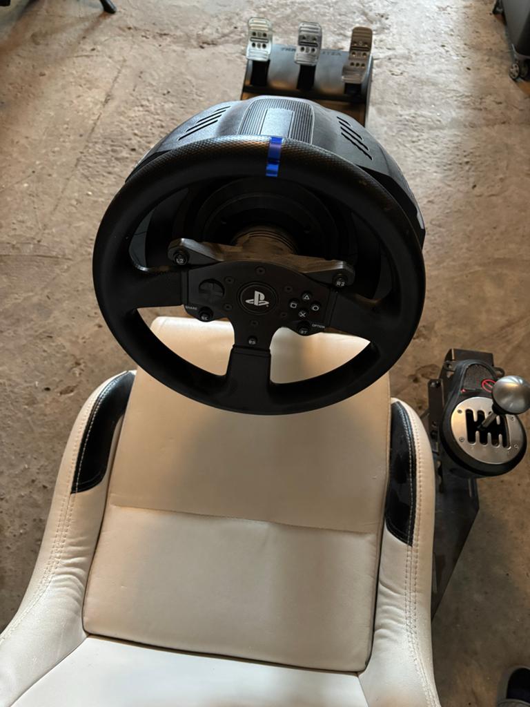 Playseat met Thrustmaster T300 RS GT en TH8A Shifter, Ophalen, Racestoel, Gebruikt, PlayStation
