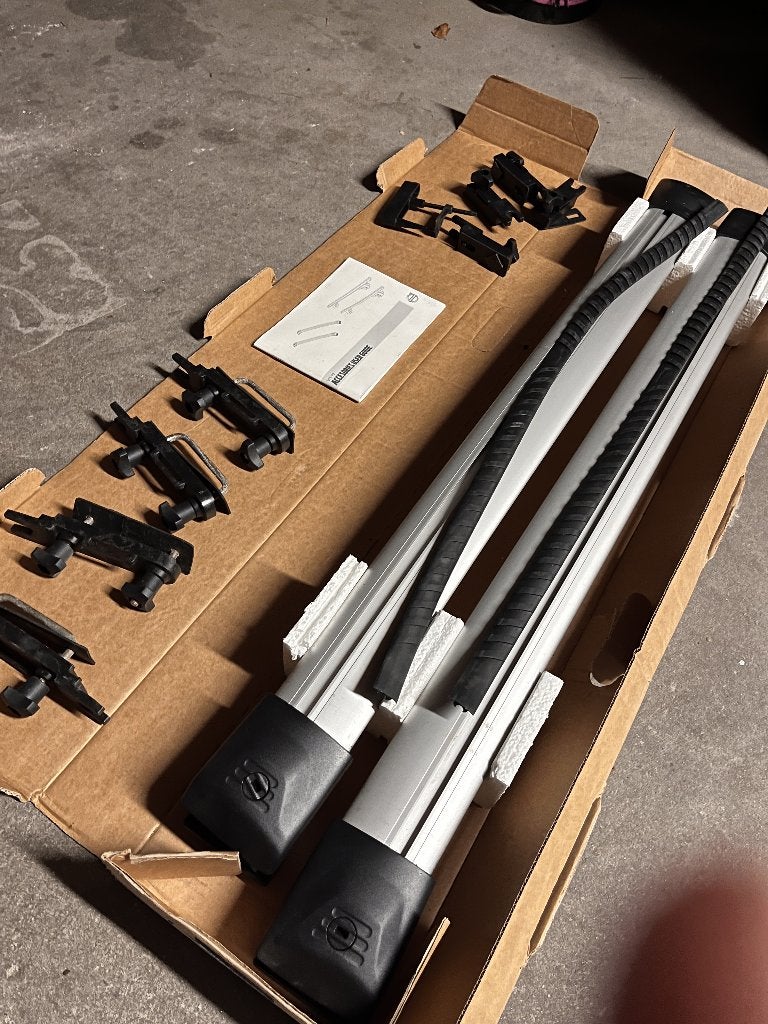 Dakdrager voor Volvo V70 2011, nieuw in doos, Auto diversen, Ophalen, Nieuw