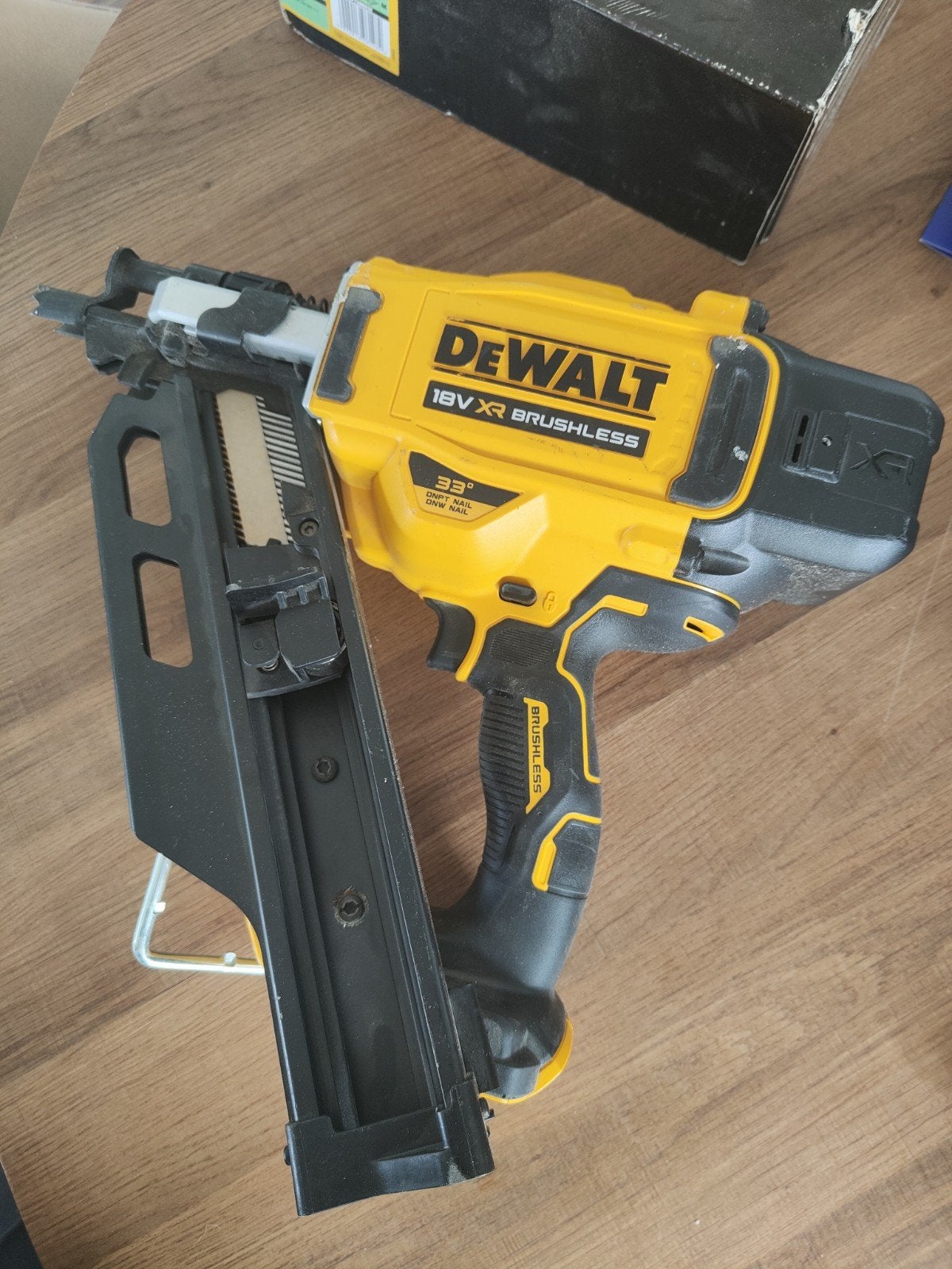 DeWalt Spijkermachine - Zo goed als nieuw, Ophalen, Zo goed als nieuw, DeWalt