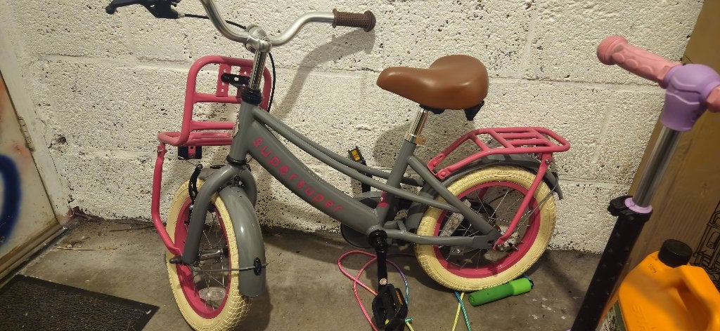 14 inch Supersuper lola meisjes fiets, Ophalen, Terugtraprem, 14 inch of minder, Supersuper