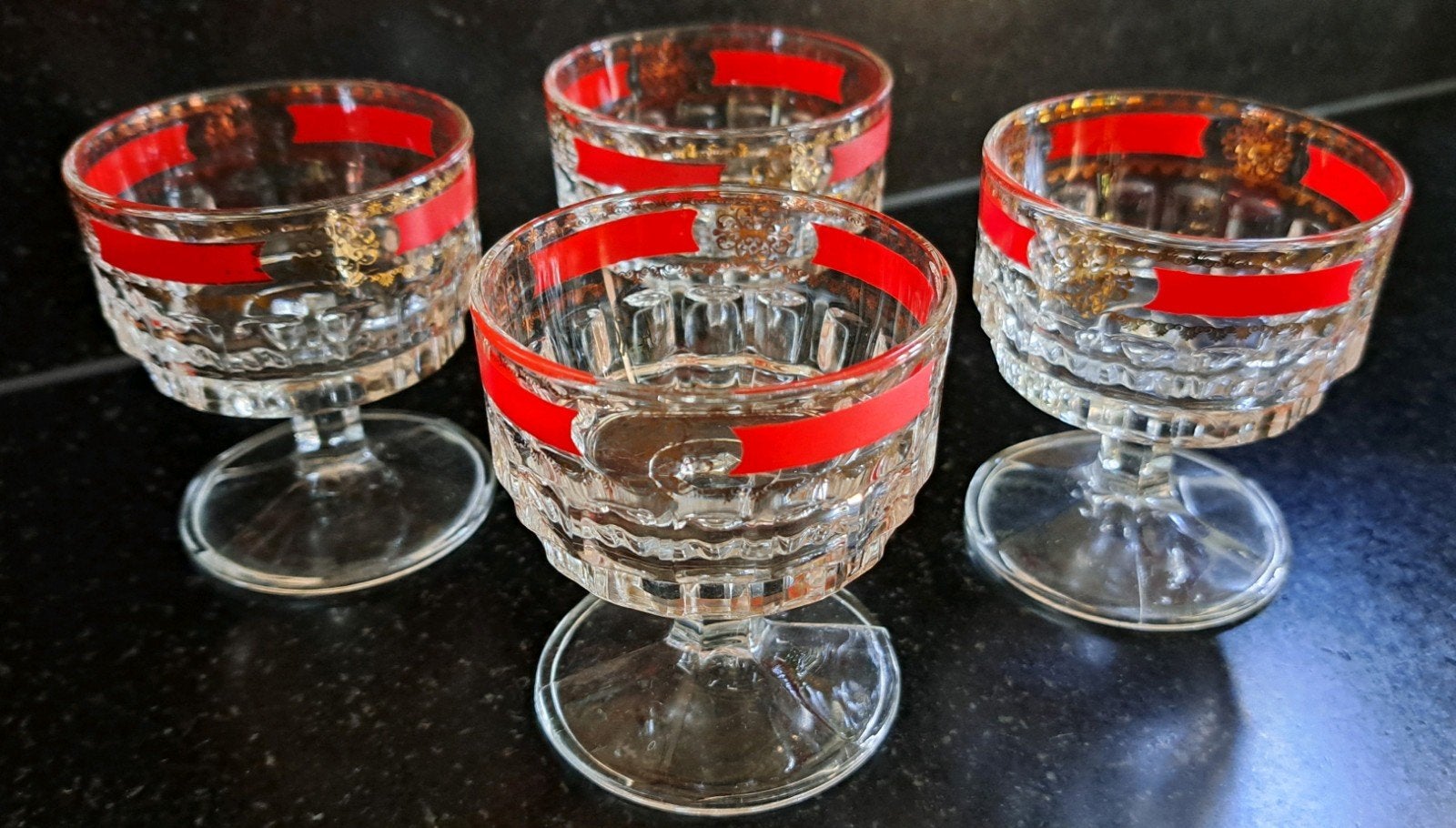 Vintage advocaat of likeur glaasjes, Ophalen of Verzenden, Zo goed als nieuw, Borrel- of Shotglas