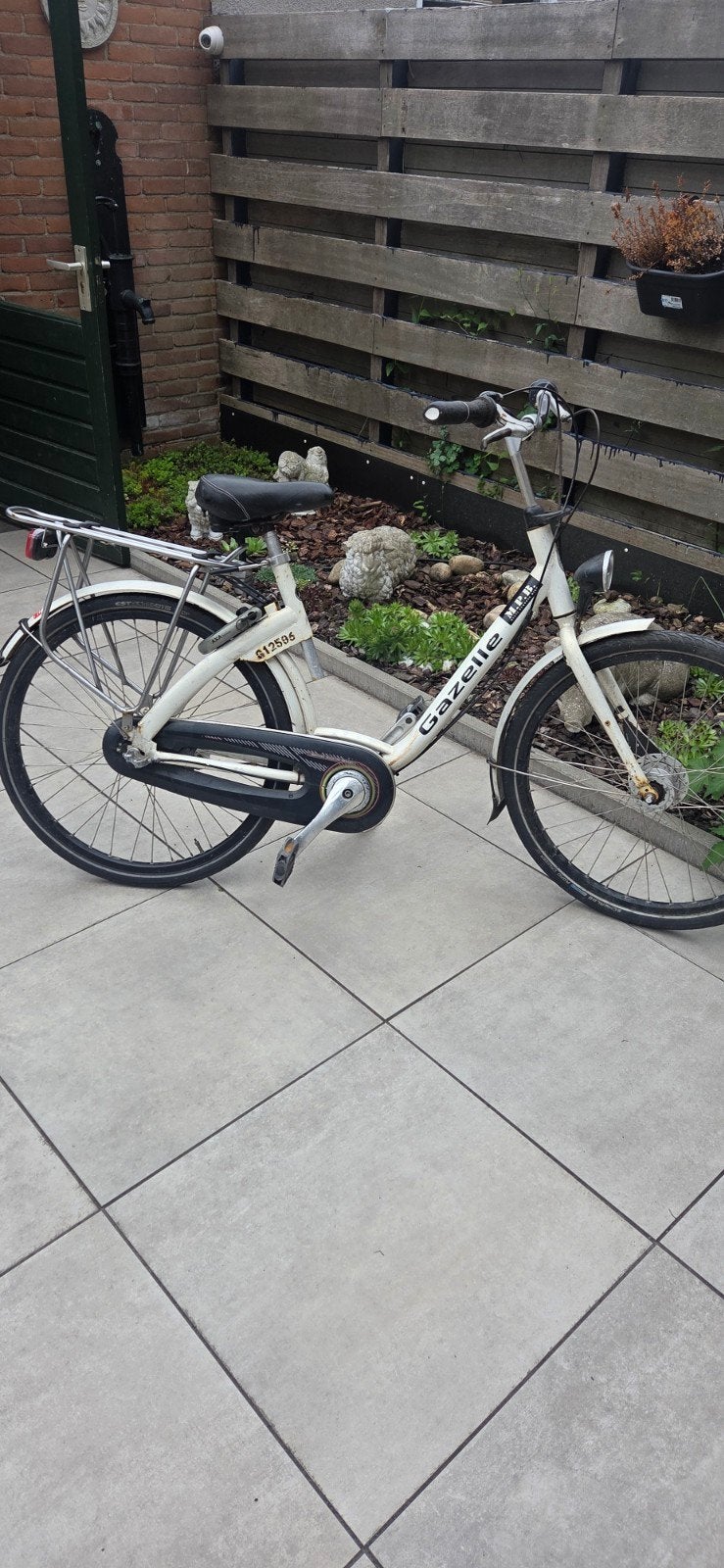 Gazelle Damesfiets - Wit, 3 Versnellingen 26 inch, Fietsen en Brommers, Fietsen | Dames | Damesfietsen, Terugtraprem, Gebruikt
