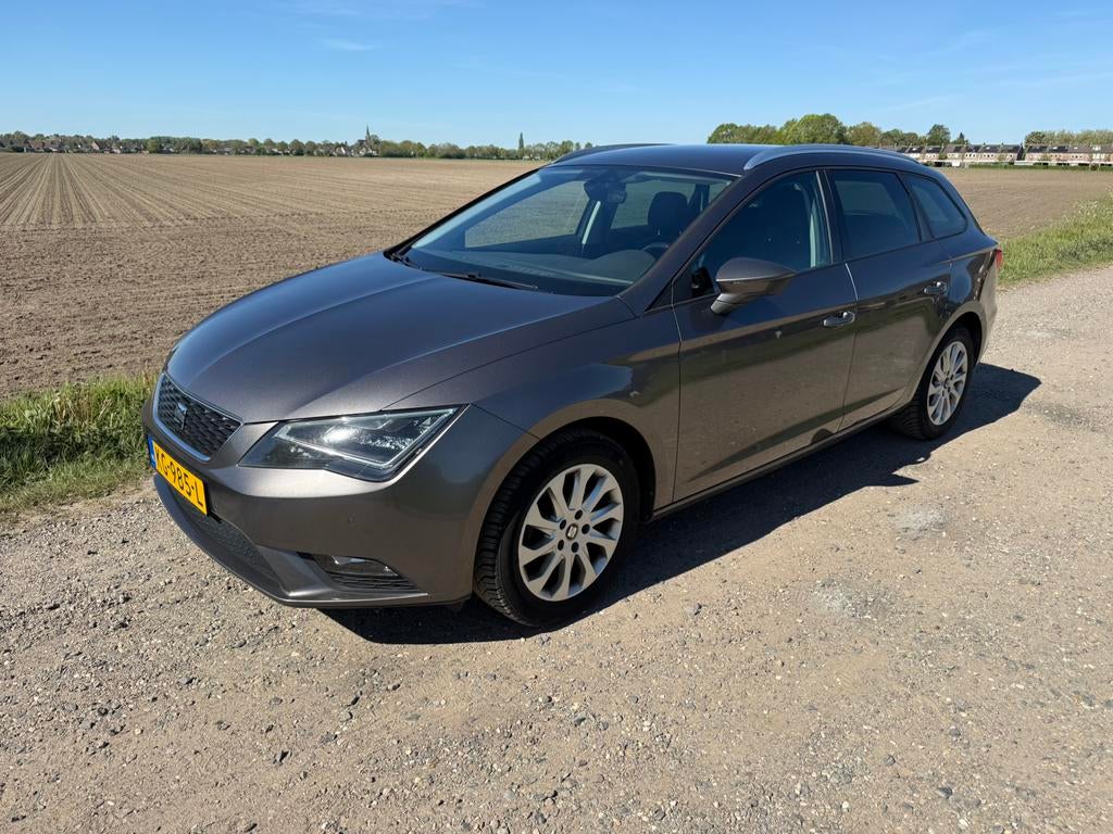 Seat Leon 1.4 Ecotsi 150pk Dsg-7 2016 led carplay, Auto's, Seat, Leon, 1197 kg, Origineel Nederlands, Particulier