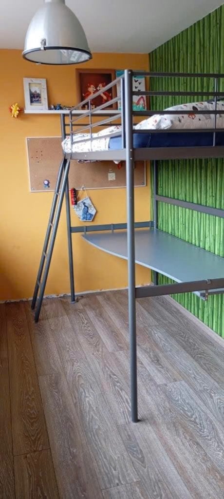 Ikea hoogslaper met bureau | metaal, Ophalen, Zo goed als nieuw, Hoogslaper