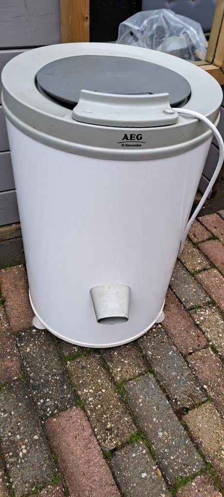 AEG centrifuge Werkt perfect, Witgoed en Apparatuur, Wasdrogers, Ophalen, Minder dan 85 cm, Zo goed als nieuw, Minder dan 4 kg