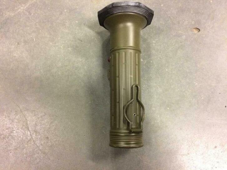 militaire zaklamp recht model, Ophalen of Verzenden, Niet ingevuld, Niet ingevuld, Niet ingevuld