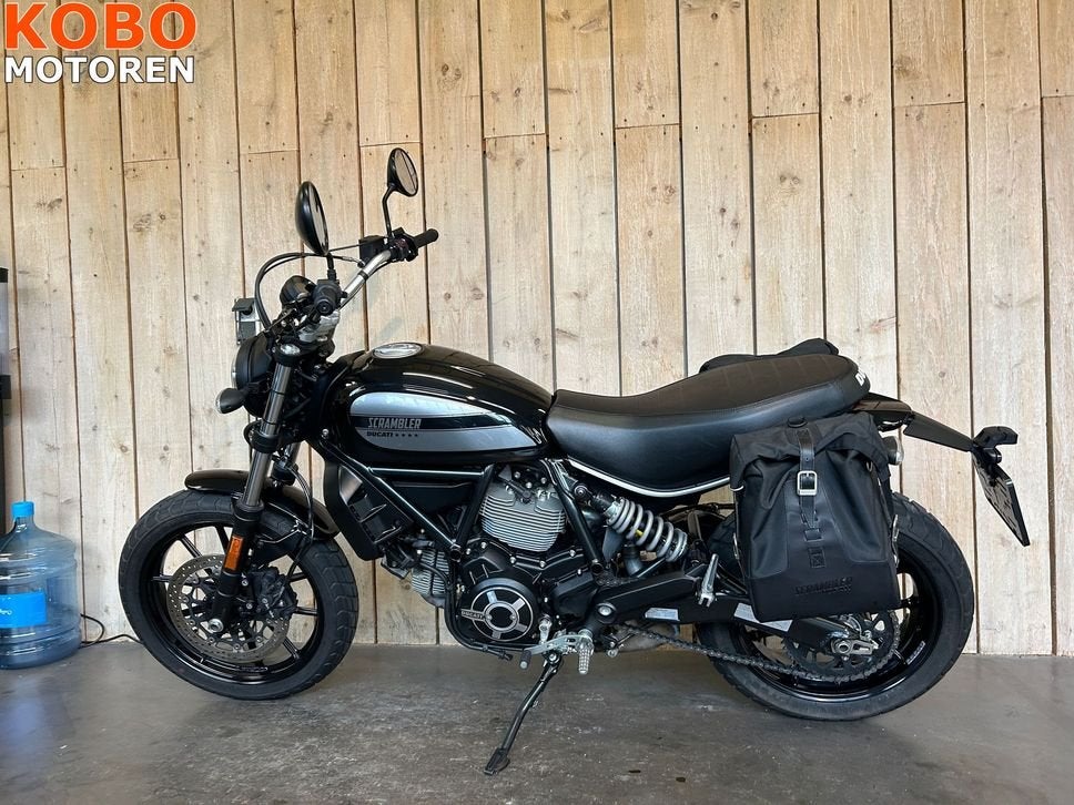Ducati DUCATI SCRAMBLE (bj 2016), Motoren, DUCATI, 2 cilinders, Bedrijf, Onbekend