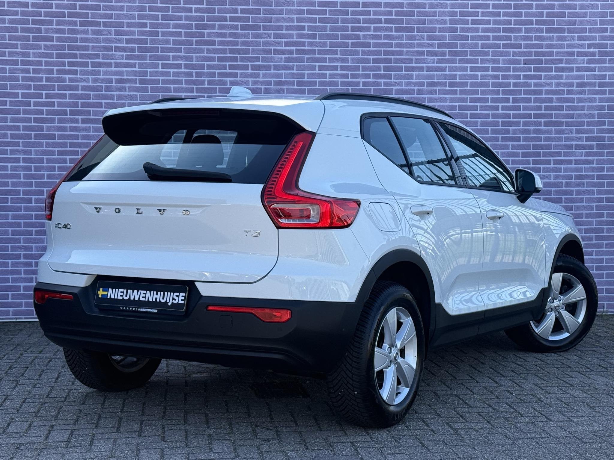 Volvo XC40 1.5 T3 Momentum | Standkachel | Volvo on Call | S, Voorwielaandrijving, Lane Keeping Assist, Gebruikt, Euro 6