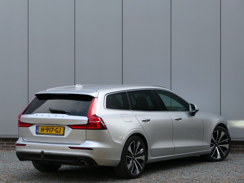 Volvo V60 T4 Momentum Pro 12 MND garantie Polestar optimalis, Automaat, 12 maanden, 15 km/l, 4 cilinders