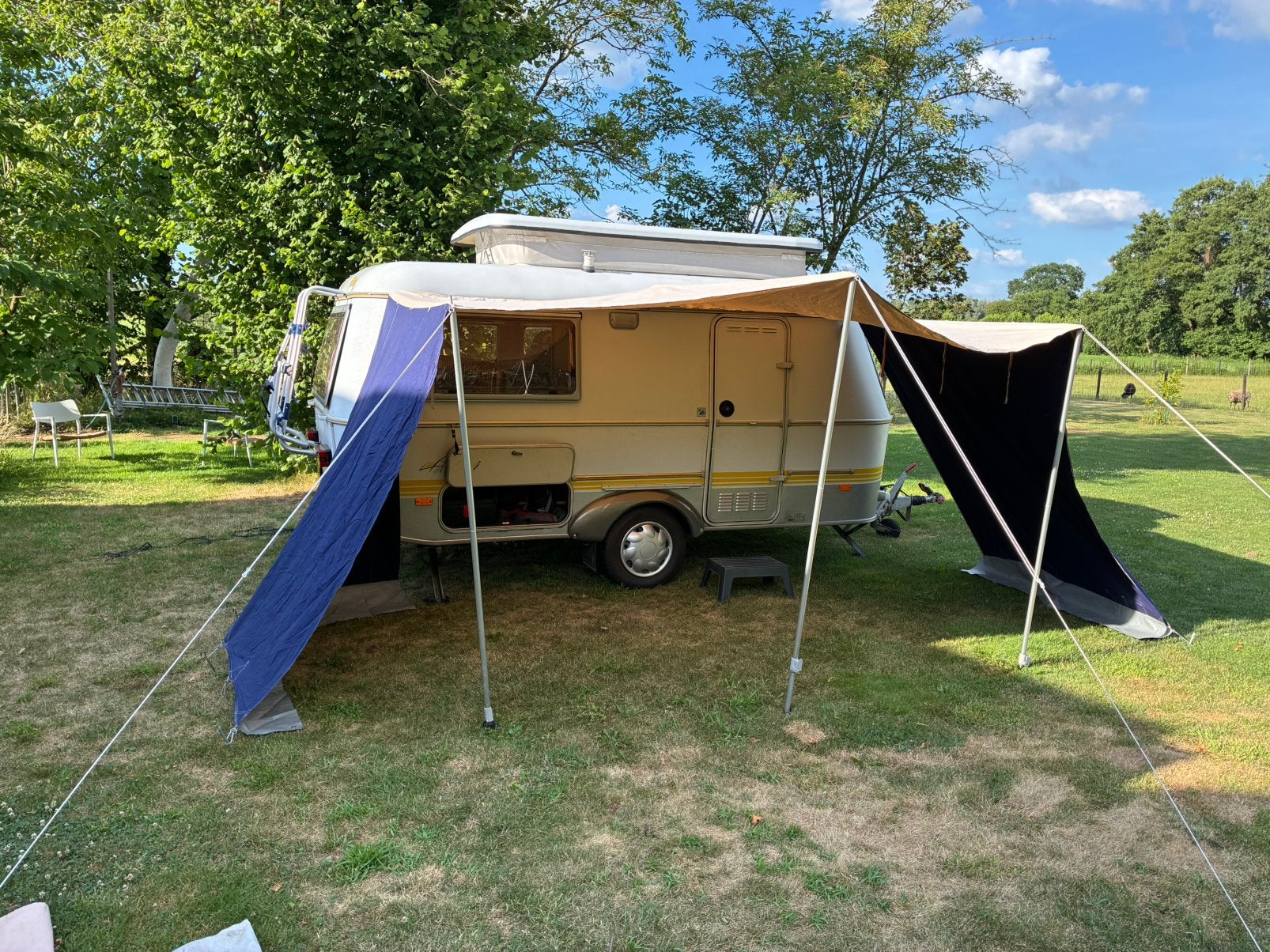 Atomatent bus/caravan luifel, Caravans en Kamperen, Voortenten en Luifels, Zo goed als nieuw, Ophalen
