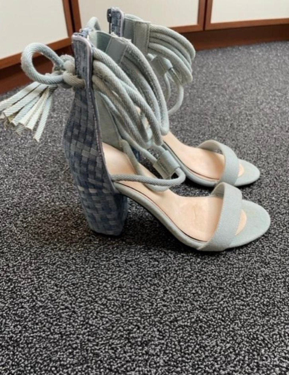 Denim jeans spijker schoenen met hak maat 36, Kleding | Dames, Schoenen, Blauw, Ophalen of Verzenden, Zo goed als nieuw, Schoenen met hoge hakken