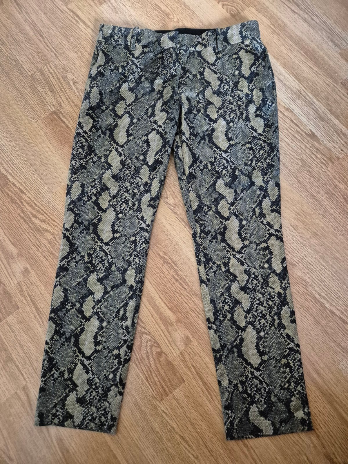 H&M slangenprint broek pantalon - maat 44 **zgan**, H&M, Maat 42/44 (L), Ophalen of Verzenden, Zo goed als nieuw