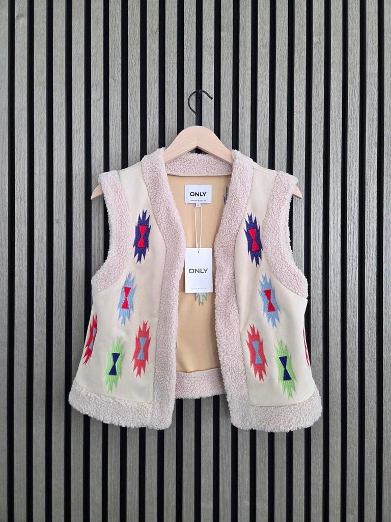 ONLY Gilet / Coat maat XS, Only, Verzenden, Beige, Nieuw