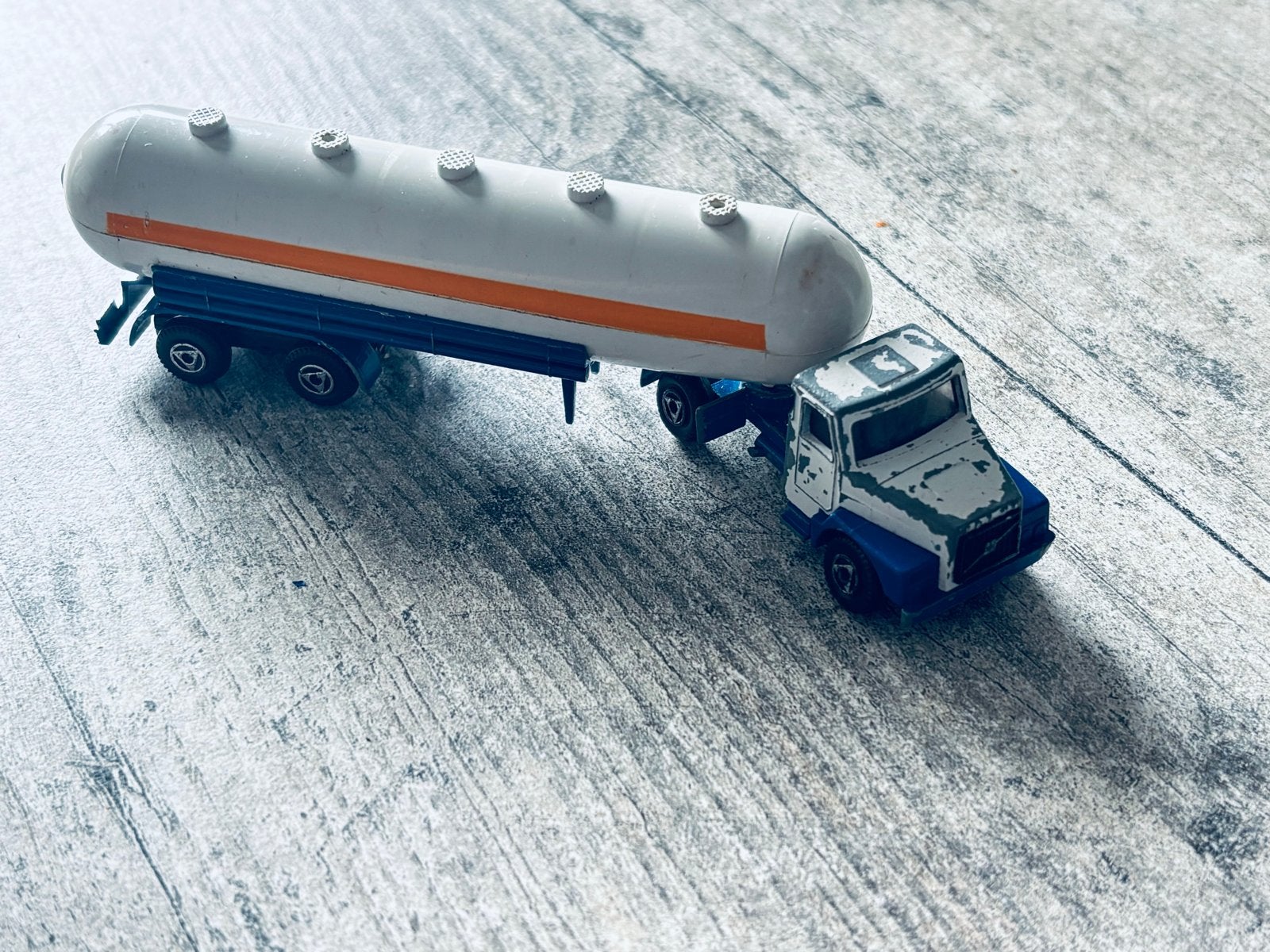 Efsi Holland Volvo N12 Tankwagen - Gebruikt, Ophalen of Verzenden, Gebruikt, Bus of Vrachtwagen, Efsi