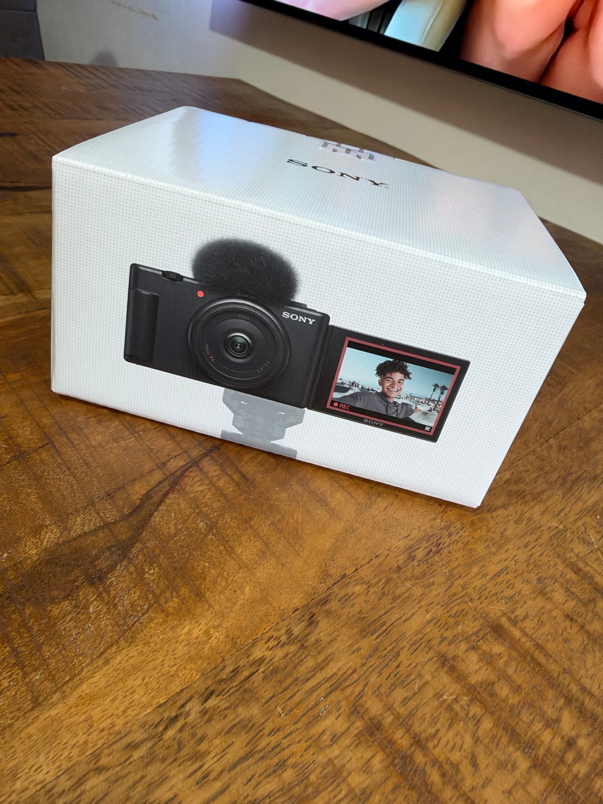 Nieuwe Sony ZV-1F Vlogcamera in doos + factuur, Ophalen, Nieuw, Vlogcamera, Sony