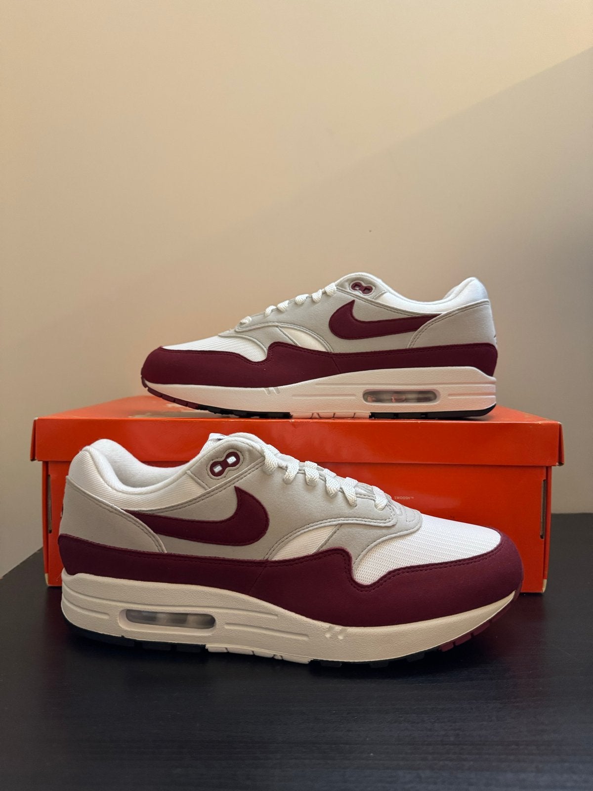 Nike Air Max 1 x Stranger Things "Steve Harrington", Ophalen of Verzenden, Nieuw, Overige kleuren, Sneakers of Gympen