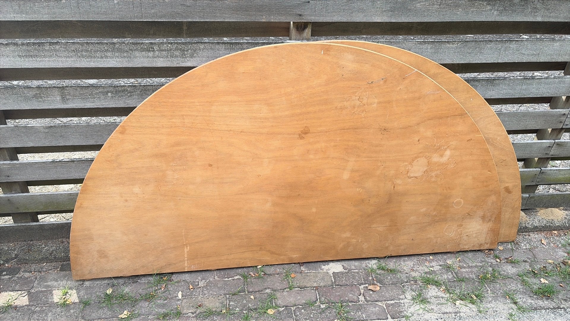 Gratis: Rond tafelblad Ø 210 cm – vergroot je tafel, Ophalen, Gebruikt, Rond, 200 cm of meer