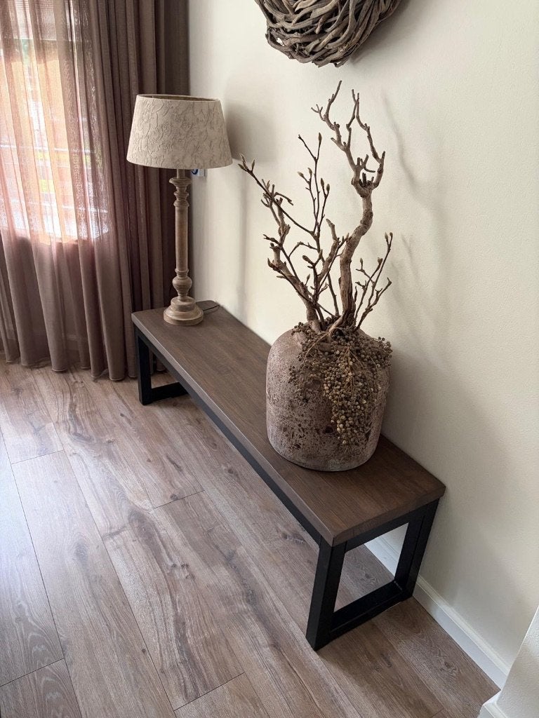 Stijlvolle sidetable met lamp en pot - 150x40x48 cm, Huis en Inrichting, Ophalen, Gebruikt, 100 tot 150 cm, 25 tot 50 cm