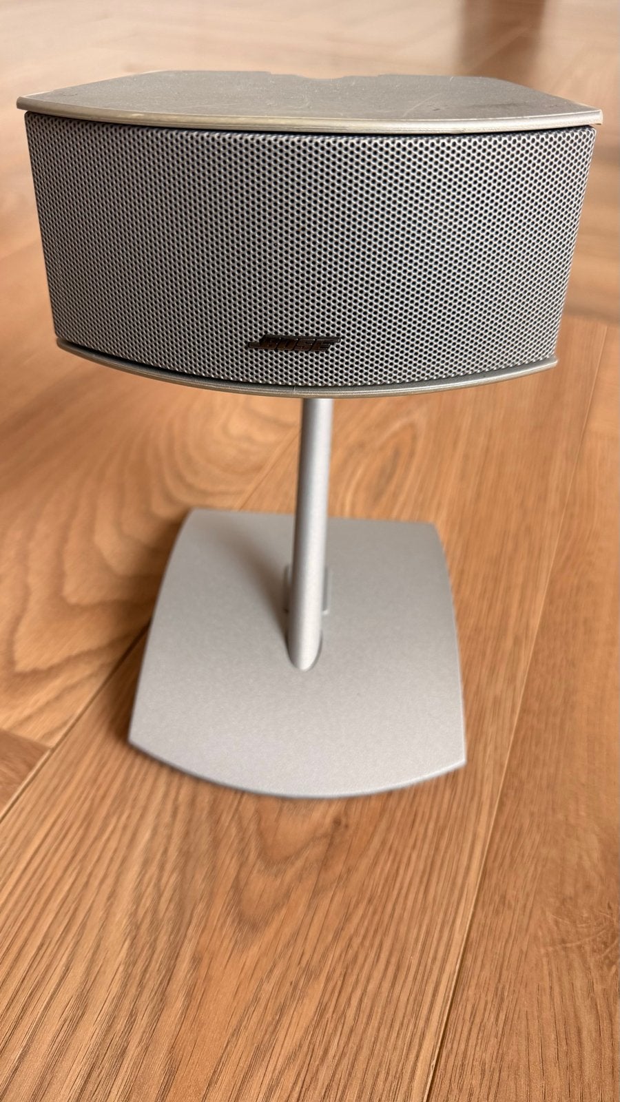 Bose 321 Satellite speakers met Tafelstandaard grijs, Gebruikt, Ophalen of Verzenden, Bose, Center speaker