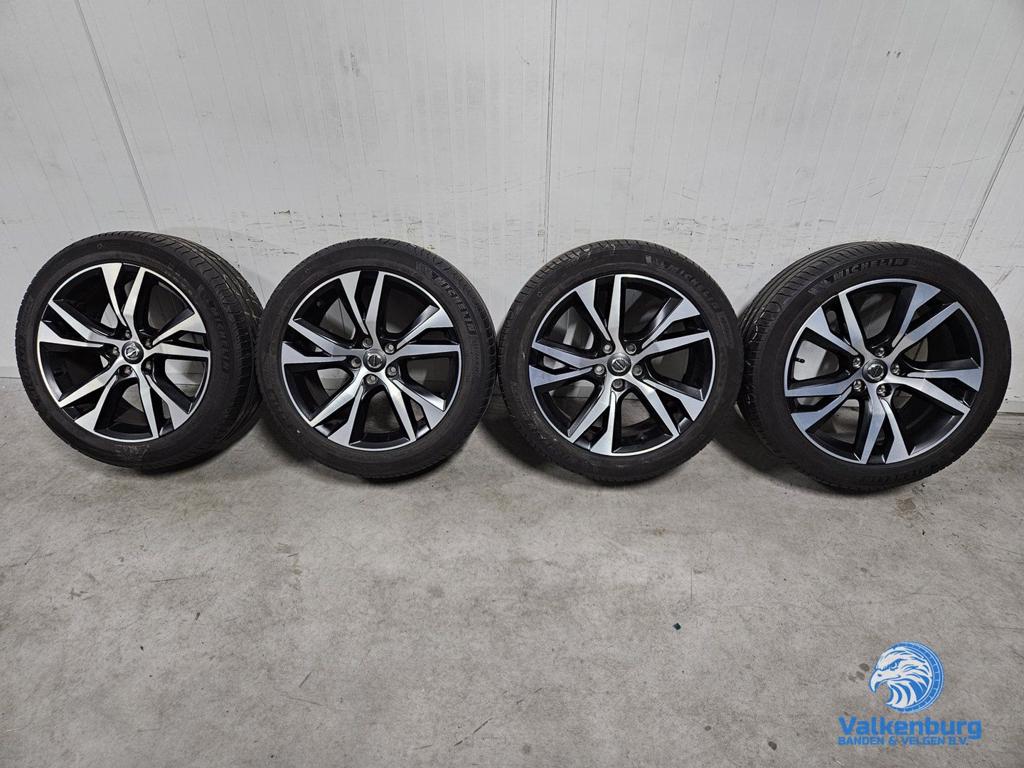 Originele Volvo S60 V60 5-Double Spoke Matt Black Diamond Cu, Auto-onderdelen, Banden en Velgen, 18 inch, Gebruikt, -, -