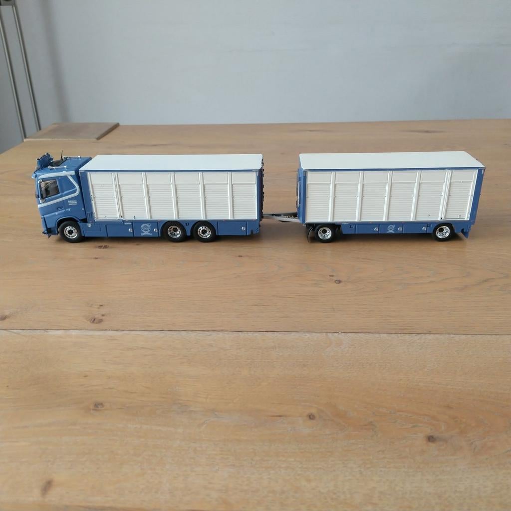 Tekno Volvo FH4 combinatie Brühlmann, Ophalen of Verzenden, Zo goed als nieuw, Bus of Vrachtwagen, Tekno