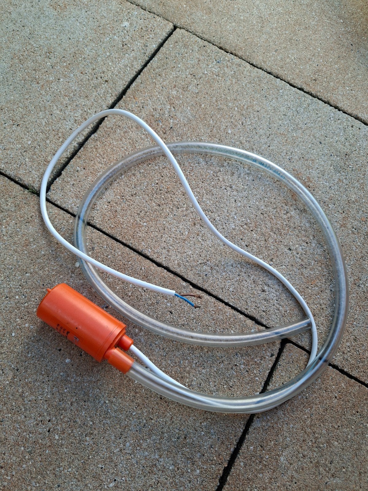 Nieuwe 12V waterpomp voor caravan, boot of camper, Ophalen of Verzenden, Nieuw