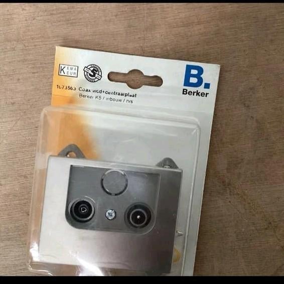 Partij Coax wandcontactdoos, Ophalen, Nieuw, Overige typen