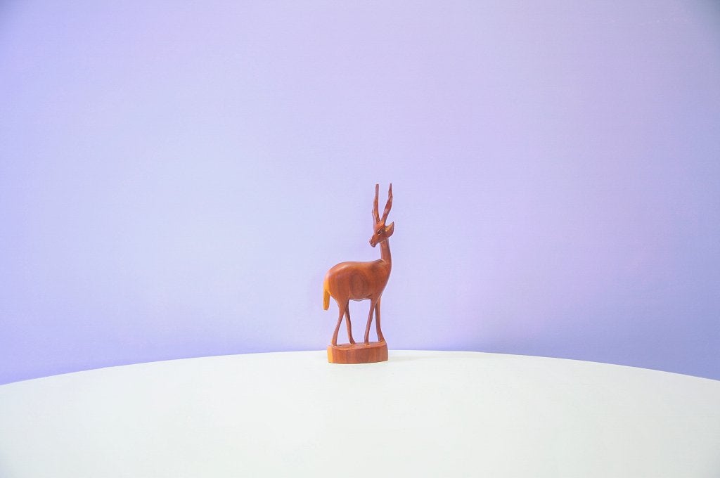 teakhouten antilope beeld, Ophalen of Verzenden, Gebruikt, Dier