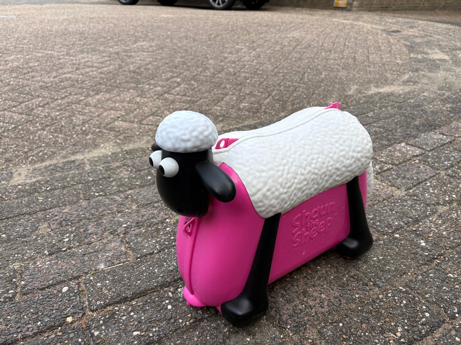 Shaun het Schaap rolkoffer - Ideaal voor jonge reizigers!, Ophalen, Gebruikt, Meisje
