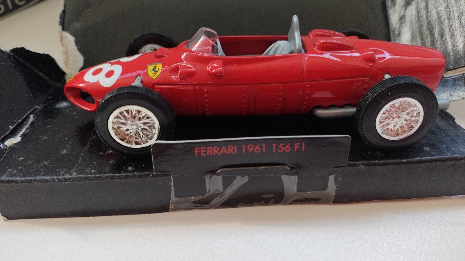 Miniatuur Ferrari 1961 156 F1 - Nieuw in doosje, Ophalen of Verzenden, Nieuw