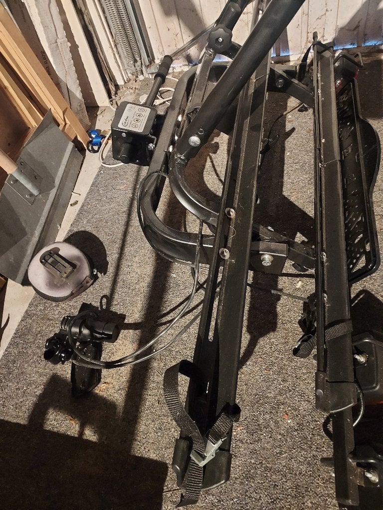 Kantelbare fietsendrager, Auto diversen, Fietsendragers, Ophalen, Zo goed als nieuw, 2 fietsen, Trekhaakdrager