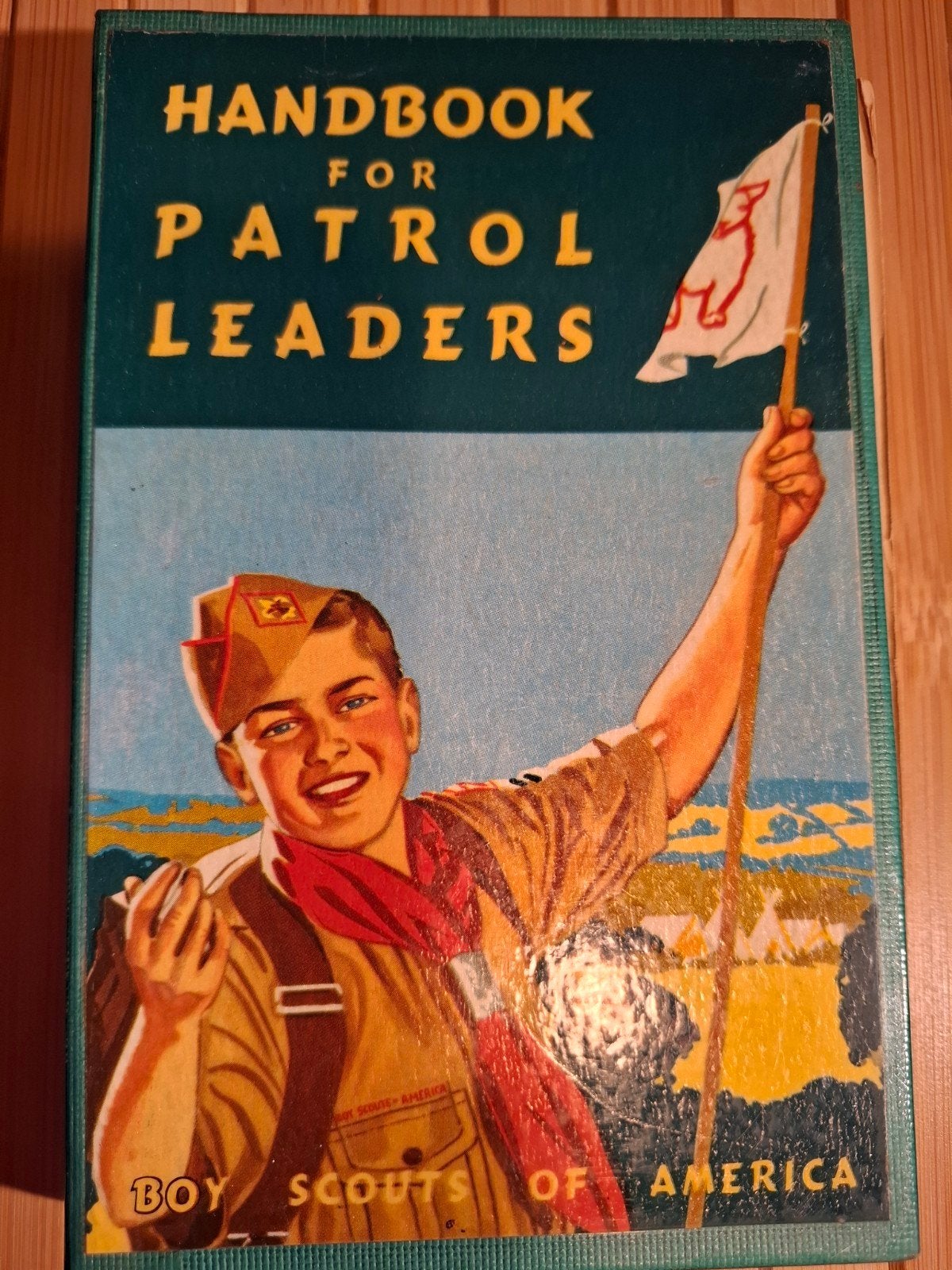 Vintage Boy Scouts of America: Handbook for Patrol Leaders, Verzenden