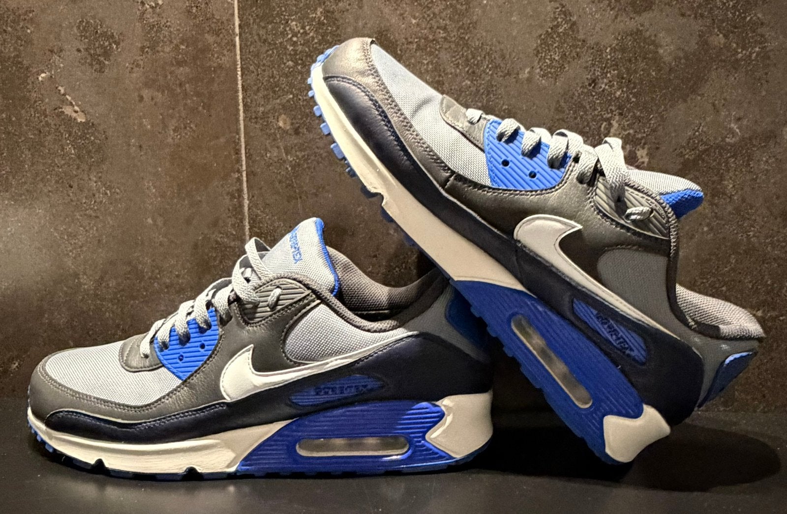 Nike air max 90 gore tex maat 45, Kleding | Heren, Schoenen, Verzenden, Blauw, Sneakers of Gympen, Zo goed als nieuw