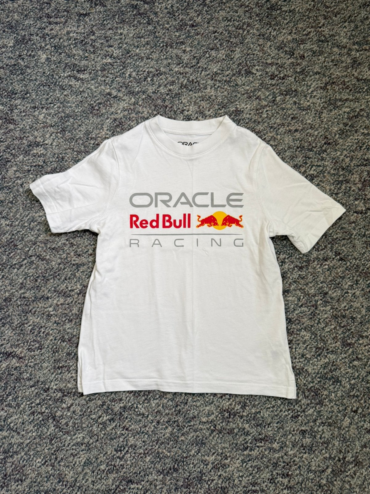 Oracle red bull racing t-shirt maat 134, Ophalen of Verzenden, Zo goed als nieuw, Jongen of Meisje, Shirt of Longsleeve