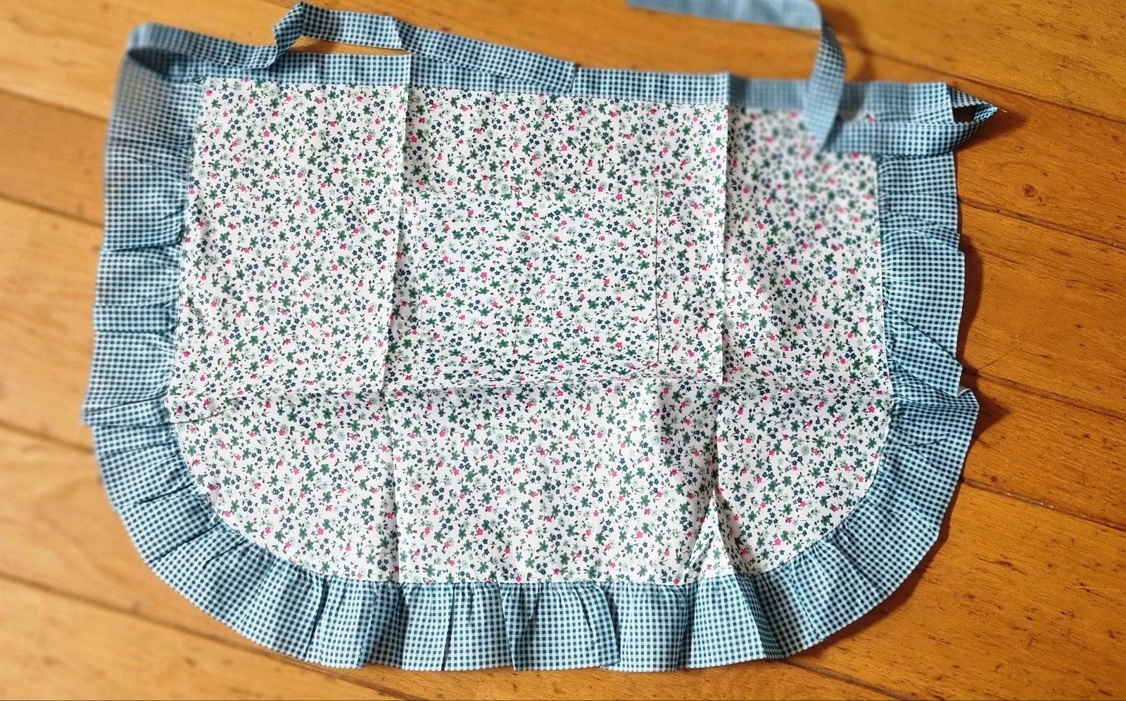 nieuwe schort oktoberfeest trachten groen bloemenprint, Kleding | Dames, Carnavalskleding en Feestkleding, Ophalen of Verzenden