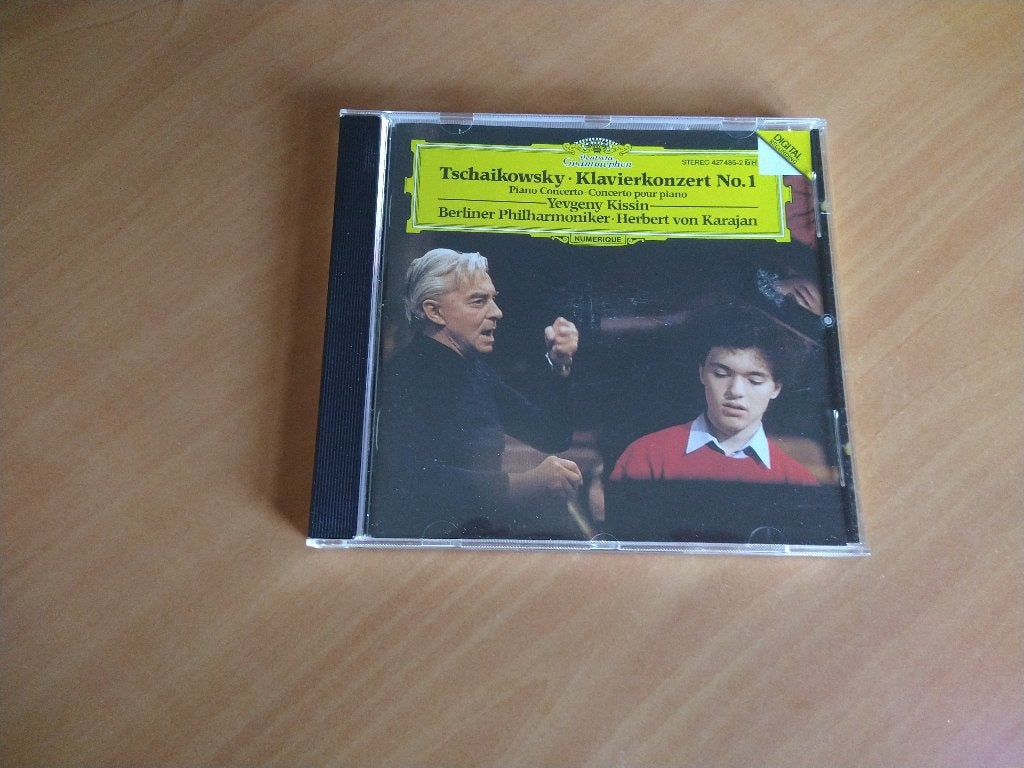 CD Tschaikowsky. Klavierkonzert No. 1, Ophalen of Verzenden, Classicisme, Zo goed als nieuw, Kamermuziek