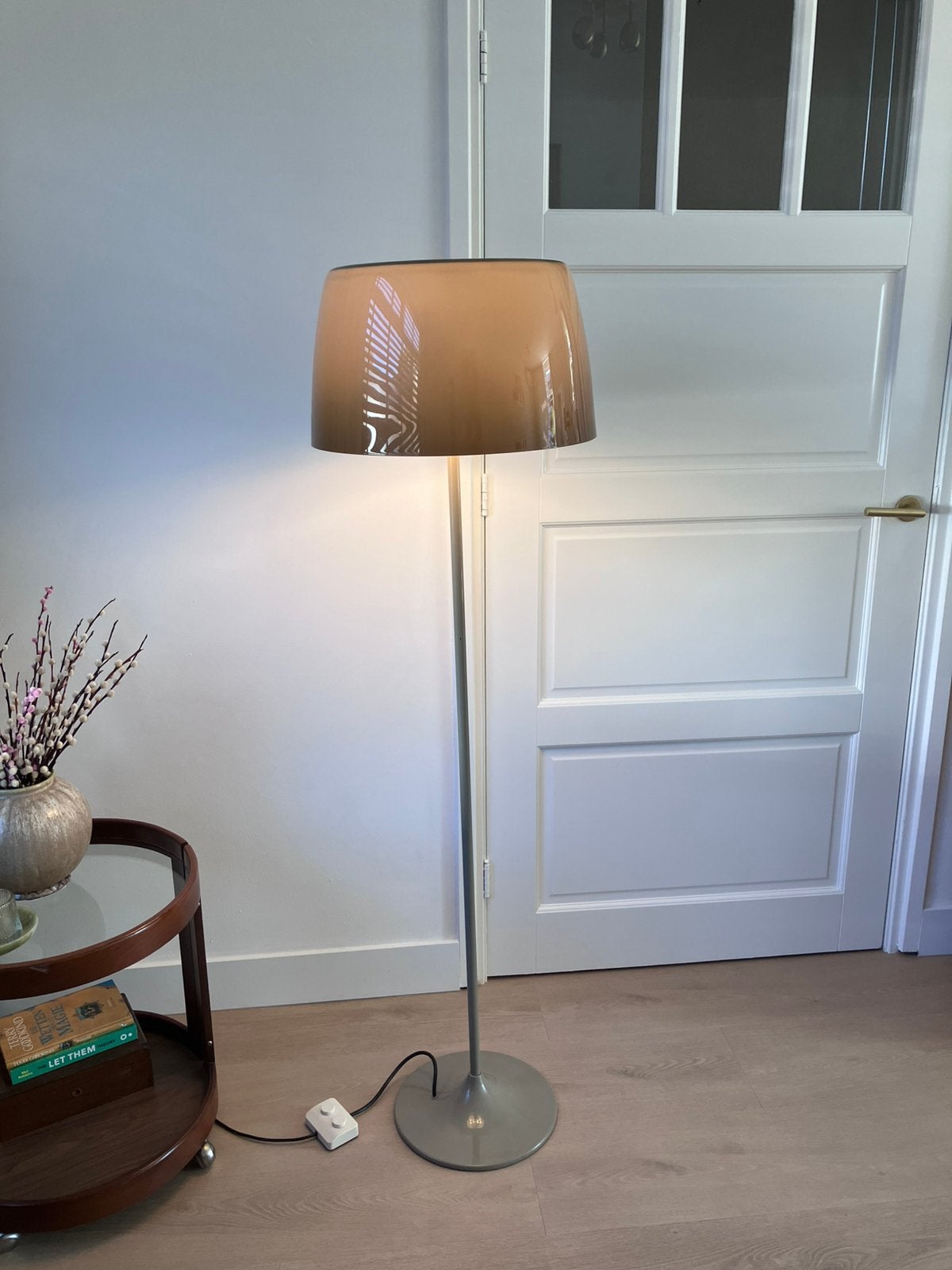 Beige Vintage designklassieker.  Mushroom vloerlamp, Huis en Inrichting, Lampen | Vloerlampen, Ophalen, 100 tot 150 cm, E27 (groot)