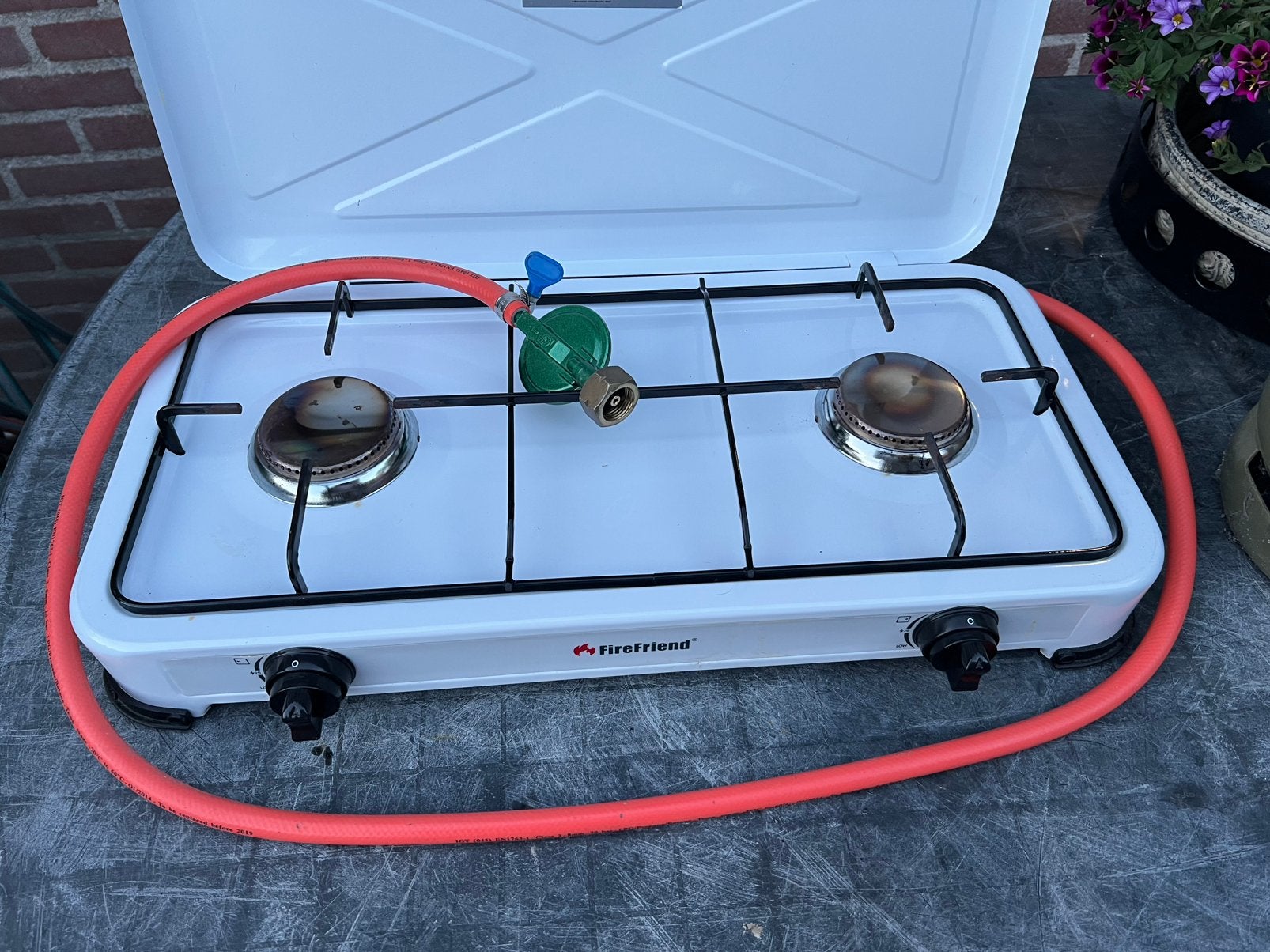 Firefriend camping gaskookplaat met primagaz fles, Ophalen, Zo goed als nieuw