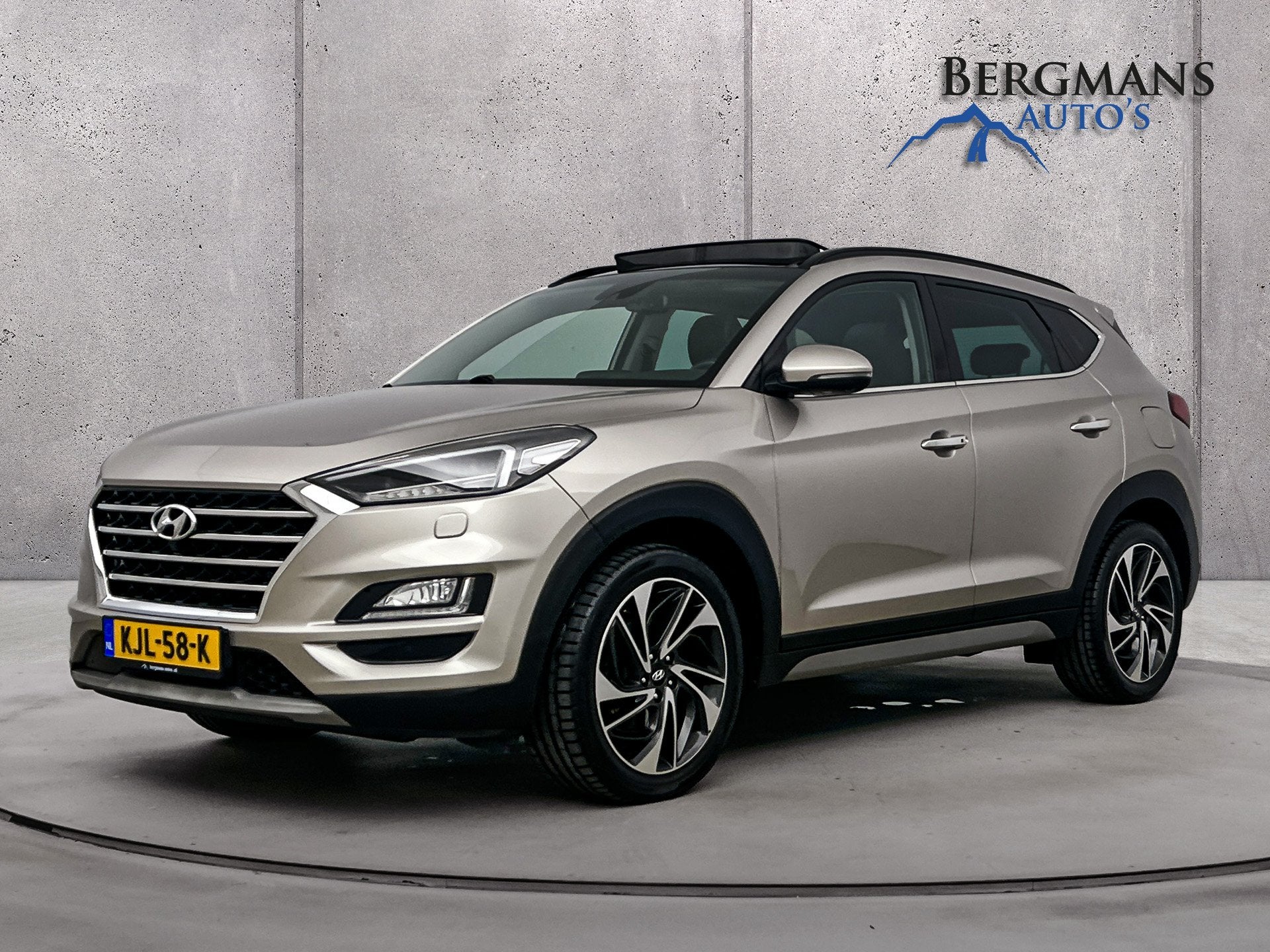 Hyundai Tucson // 1.6 T-GDI 4WD Premium // DEALERONDERHOUDEN, Auto's, Hyundai, Gebruikt, 4 cilinders, Bedrijf, Vierwielaandrijving
