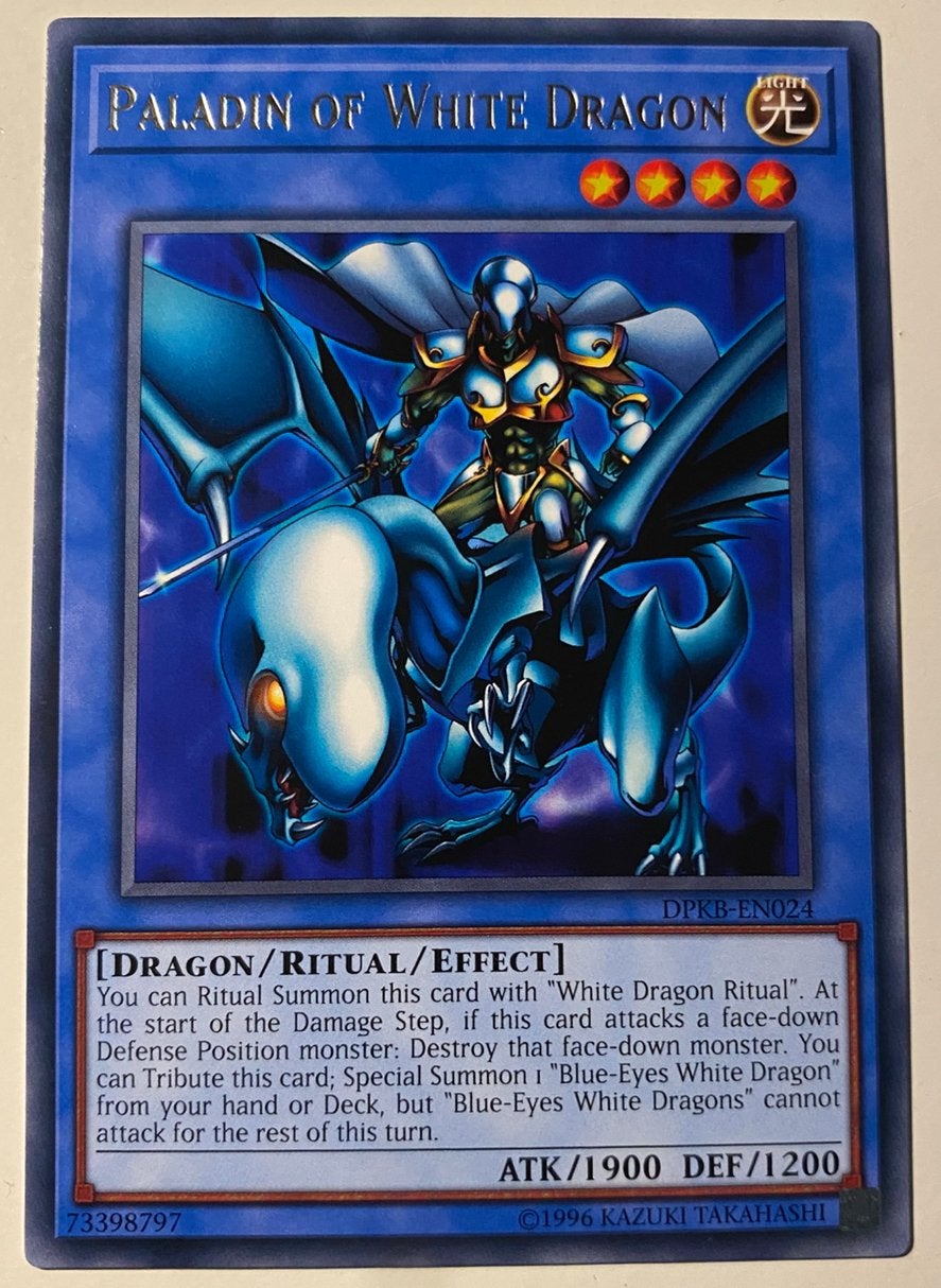 Yu-Gi-Oh! Paladin of White Dragon DPKB 1996 Print !, Ophalen of Verzenden, Zo goed als nieuw, Losse kaart